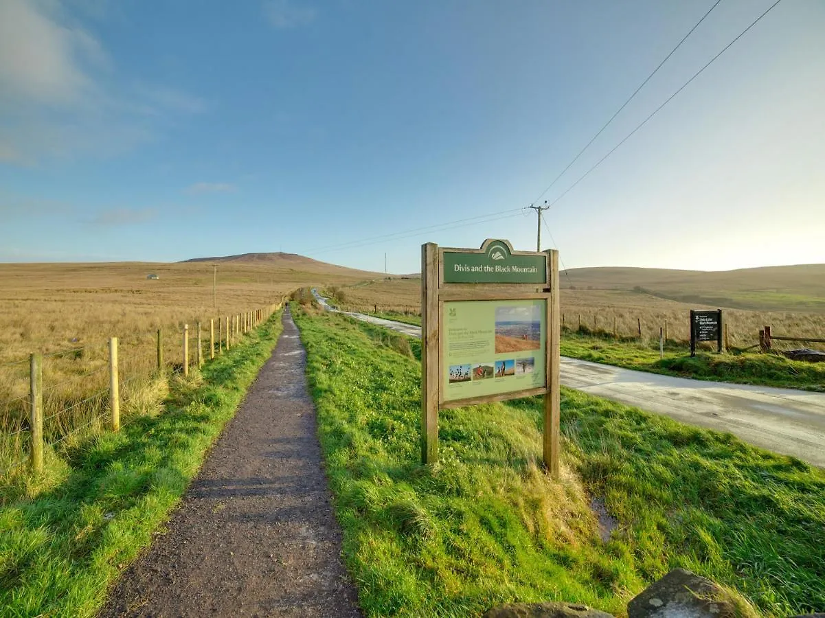 Standing Stones Lodge Belfast Hotel