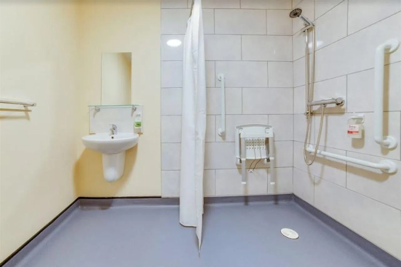 Отель Standing Stones Lodge Белфаст